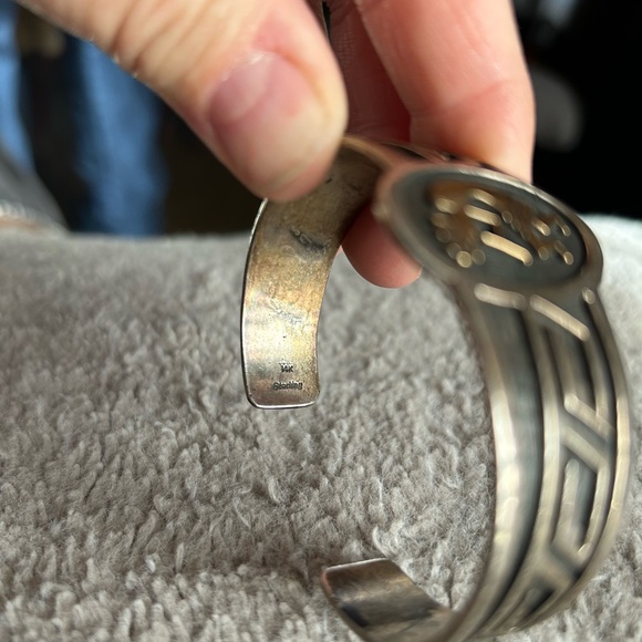 Vintage Native American Hopi 14k and sterling silver cuff bracelet - Picture 5 of 6